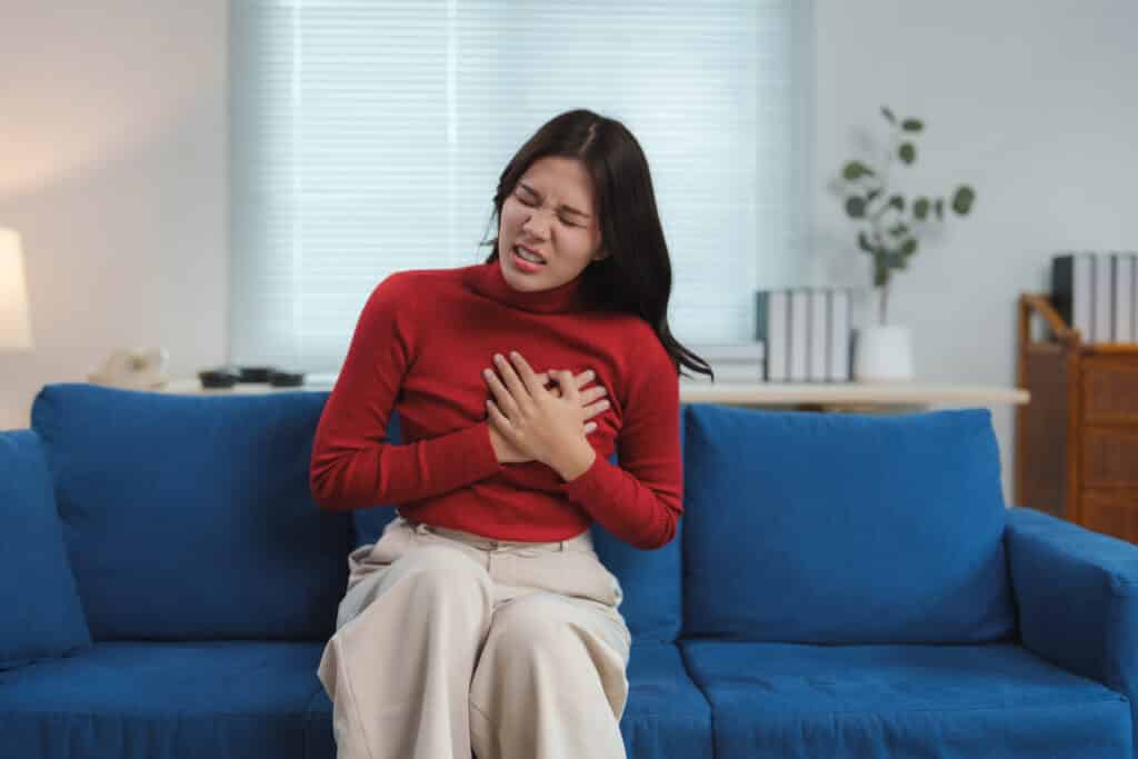 heart attack symptoms in women